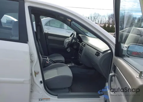 2006 Suzuki Forenza z USA, uszkodzony, nr VIN KL5JD56Z46K333557